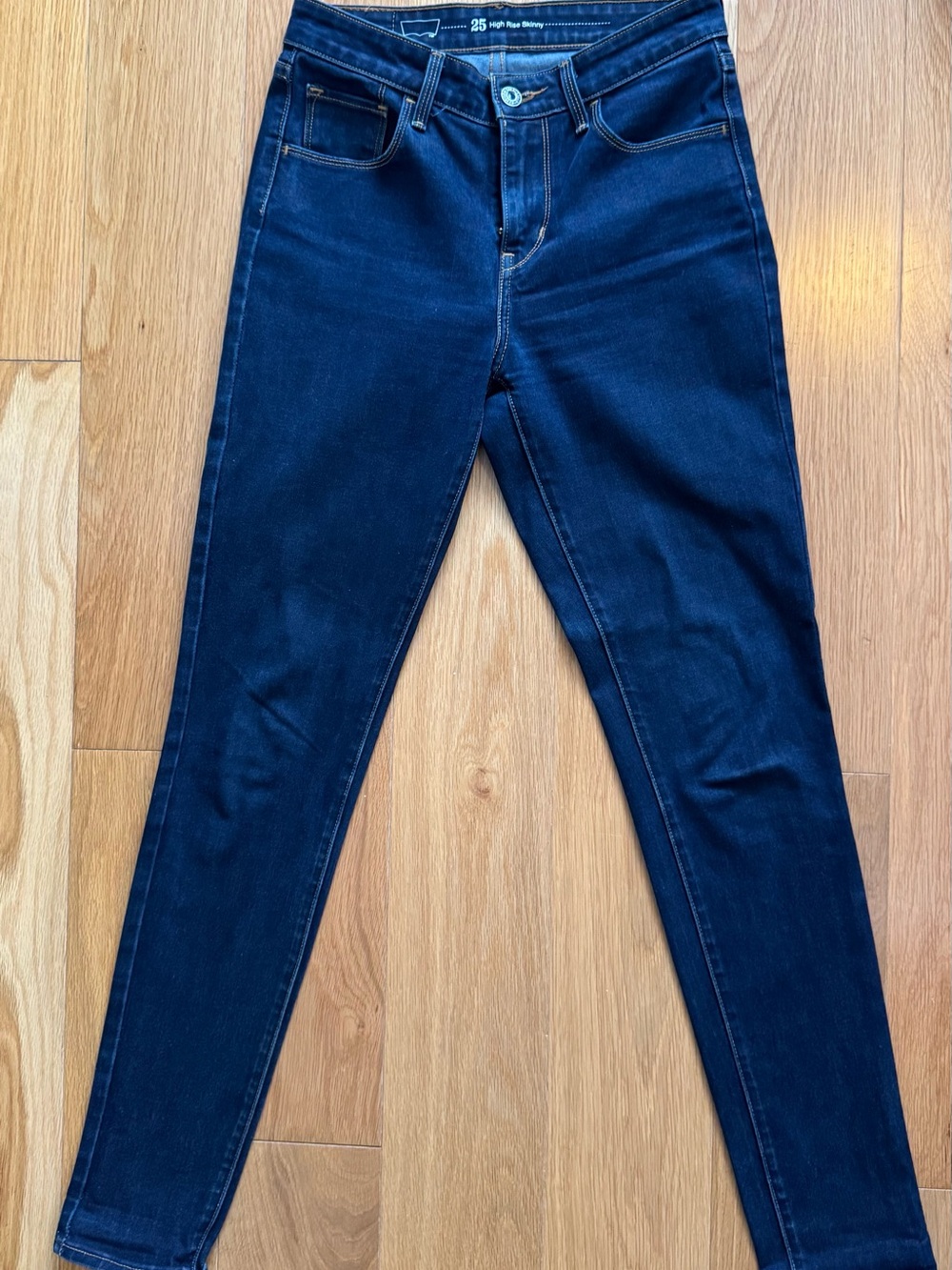 Levi’s High-Rise Skinny Jeans in Dark Indigo